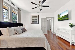 4 bedrooms, iron/ironing board, free WiFi, bed sheets