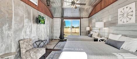 4 chambres, bureau, fer et planche à repasser, Wi-Fi gratuit