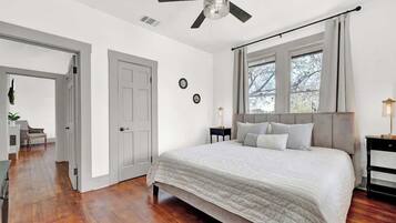 4 chambres, fer et planche à repasser, Wi-Fi gratuit, draps fournis