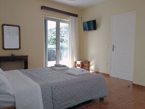 3 Schlafzimmer, Bügeleisen/Bügelbrett, kostenloses WLAN, Bettwäsche