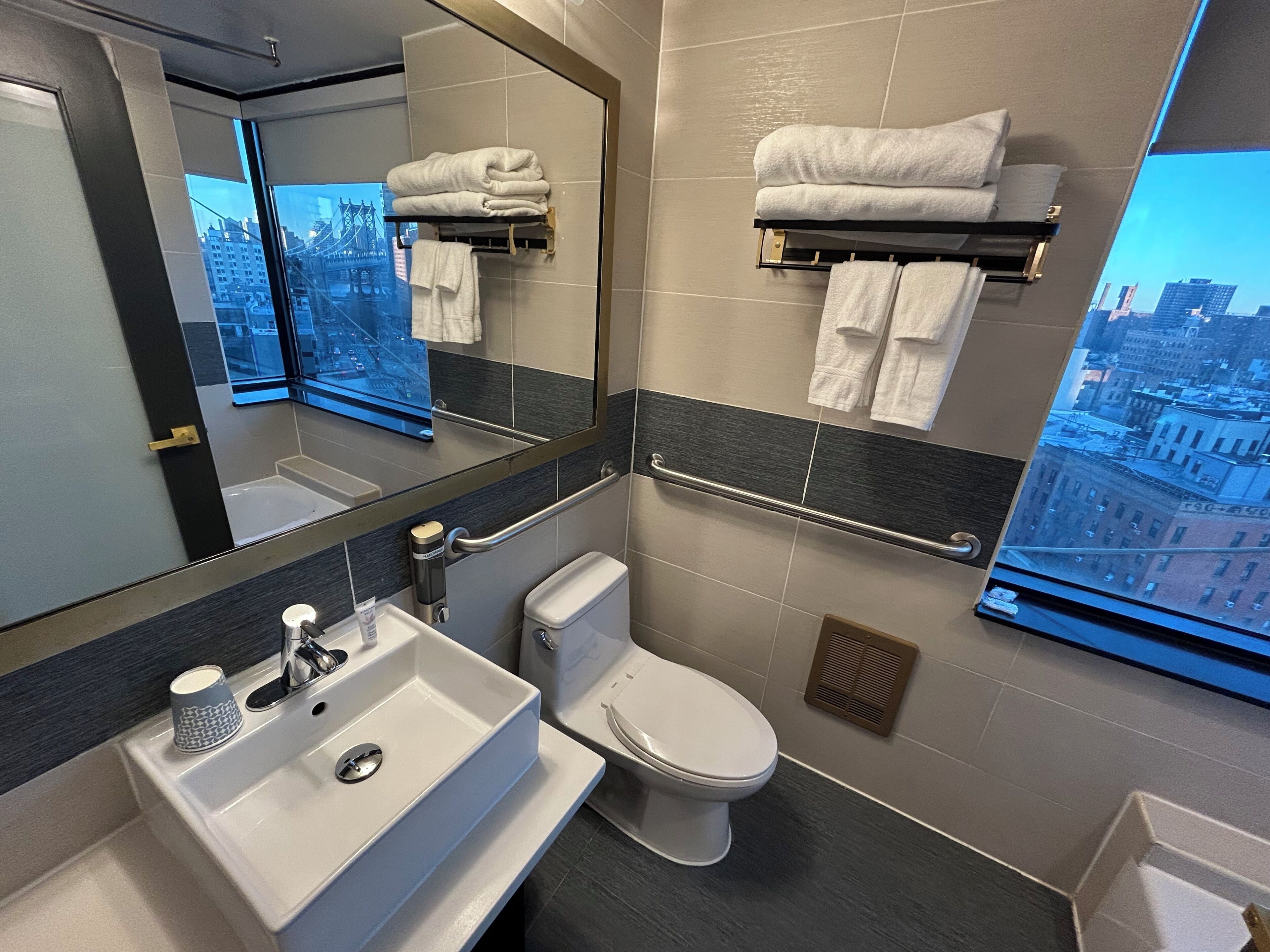 Photo - Hotel Richland LES