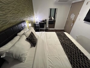 In-room safe, desk, laptop workspace, iron/ironing board