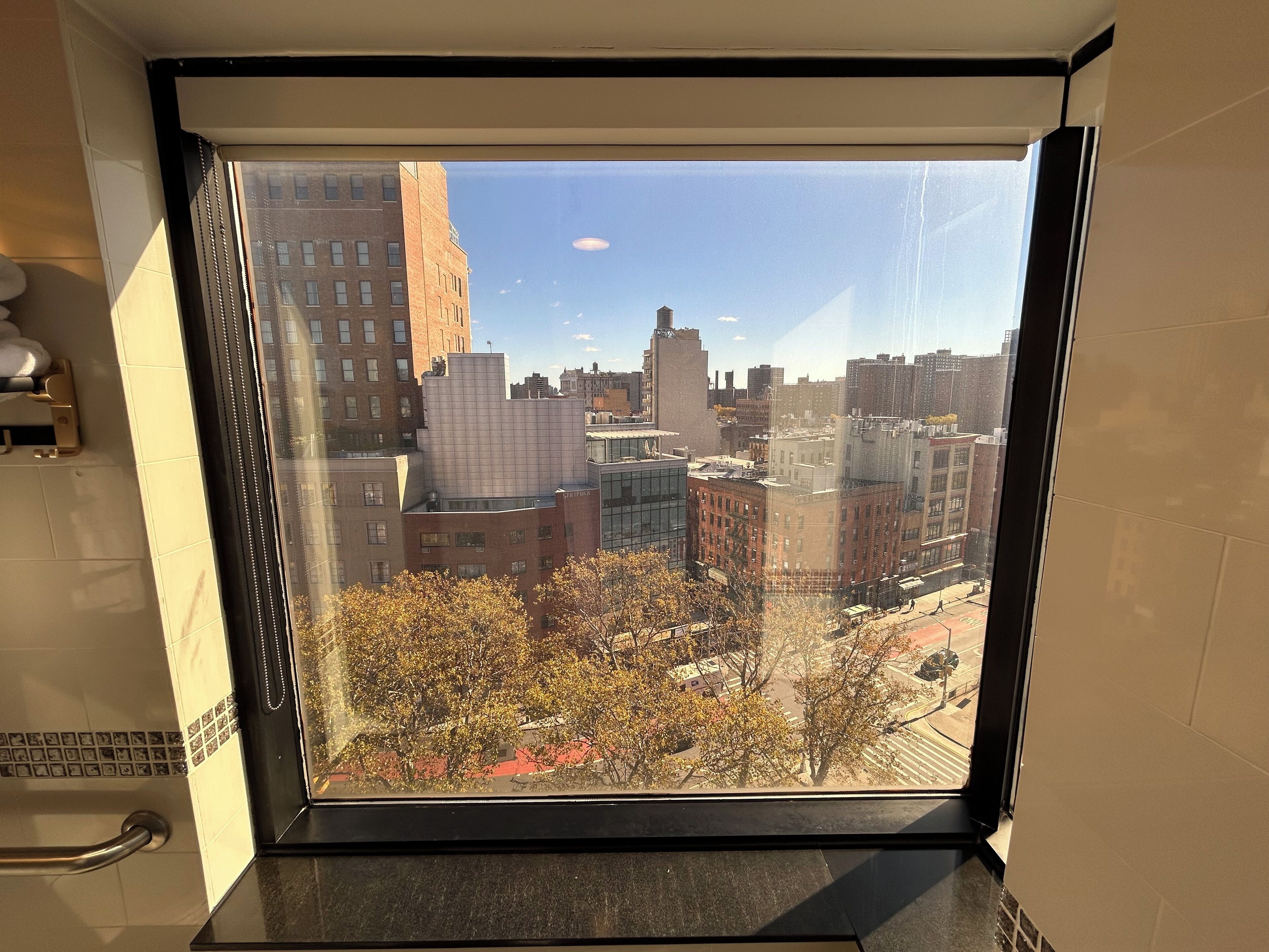 City View Queen Bed Room | Bathroom | Combined shower/tub, rainfall showerhead, free toiletries, hair dryer