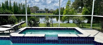 Relaxing 3BED 2BATH POOL Home w. Pond View & HOT TUB