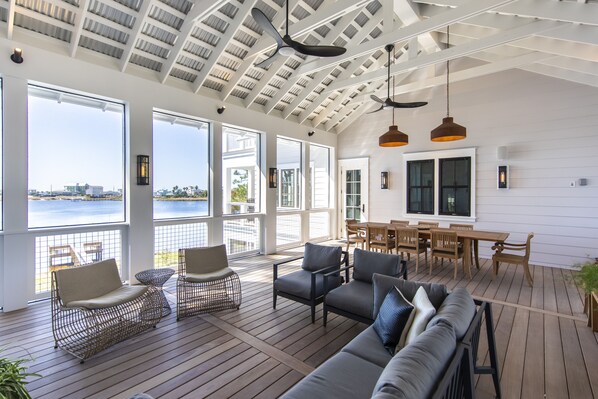 Interior - Lakefront, Private Pool, Walk to beach, shops and restaurants, 30A Bike Path (Santa Rosa Beach)