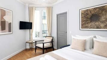 1 Schlafzimmer, Bügeleisen/Bügelbrett, Bettwäsche