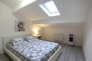 2 bedrooms