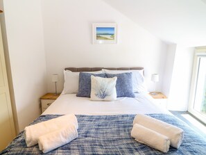 Cottage | 3 bedrooms, individually decorated, individually furnished, free WiFi - Kelmscot (Port Isaac)