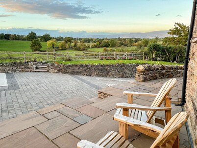 3 bedroom accommodation in Crosby Garrett near Kirkby Stephen