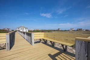 Property grounds - Oceanfront with Private Beach Access & Wild Horses (Corolla)
