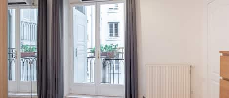 1 camera, ferro/asse da stiro, Wi-Fi gratuito, lenzuola