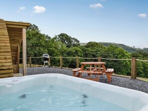 Outdoor dining - Valley View - UK34178 (Cilycwm, near Llandovery)