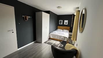 3 Schlafzimmer, Schreibtisch, kostenloses WLAN