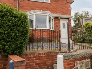 คอทเทจ | บริเวณภายนอก