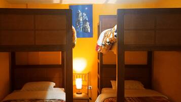 3 chambres, Wi-Fi gratuit, accÚs pour personnes à mobilité réduite