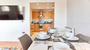 Dining - Properties Unique | The Tyne (Gateshead)
