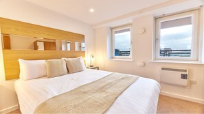 2 bedrooms, free WiFi, bed sheets