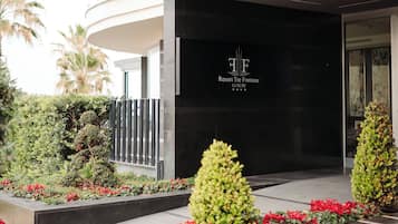 Facciata della struttura