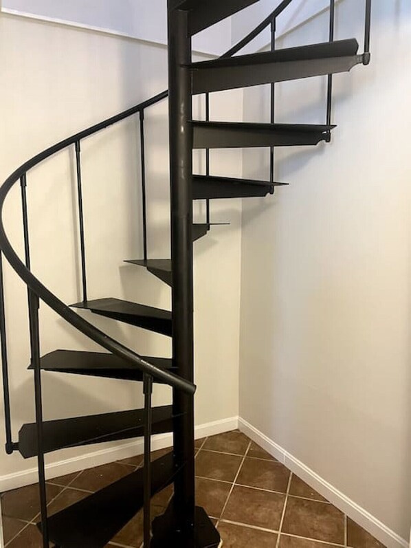 Interior - Lovely Two Bedroom Condo in South Boston (Boston)