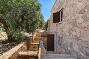 Property grounds - Perla Bianca by Perle di Puglia (Torre San Giovanni)