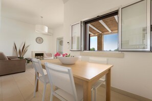 Dining - Perla Bianca by Perle di Puglia (Torre San Giovanni)