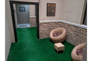 Interior - The Leneade - Plush Apt. 2 at City Centre/Wuse 2 (Abuja)