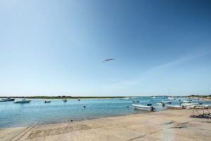 Vlak bij het strand