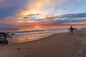 Beach nearby, 20 beach bars