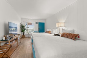 Second Floor - Shower | Premium bedding, pillow-top beds, free WiFi, bed sheets - The Surf Shanty Motel (Dewey Beach)