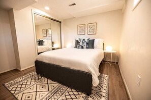 3 bedrooms, iron/ironing board, WiFi