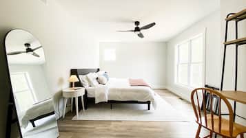 3 dormitorios, caja fuerte, escritorio y cuna de viaje