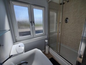 Huis (2 Bedrooms) | Badkamer