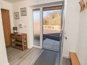 4 habitaciones, decoración personalizada y muebles diferentes