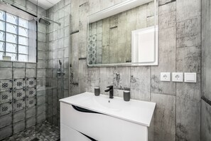 Dusche