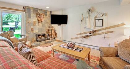 Golf Course Condo w/Fireplace & 2 Fishing Badges!