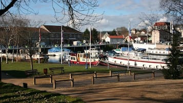 Marina/club náutico