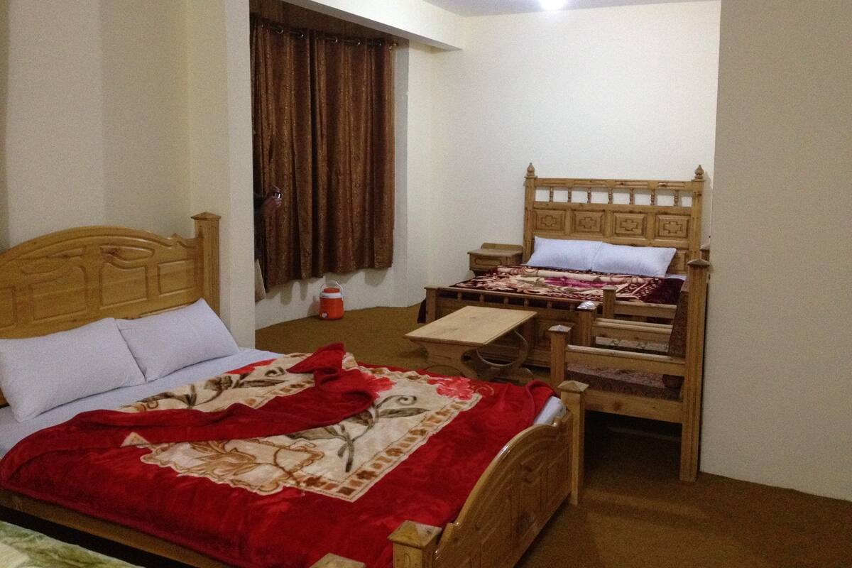 Deluxe Double Room | Free WiFi, bed sheets