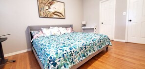 1 bedroom, desk, iron/ironing board, free WiFi