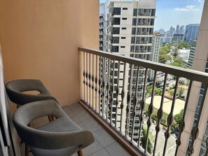 Balcony - The Venice Luxury Residences-Rare Units (Taguig)
