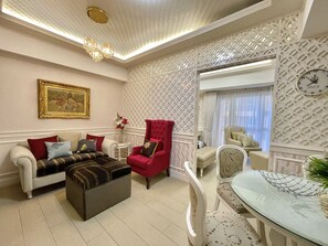 Superior Apartment | Living area | LED TV - The Venice Luxury Residences-Rare Units (Taguig)