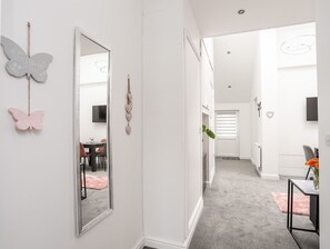 Cottage | 1 bedroom, individually decorated, individually furnished, free WiFi - Beeches Bach (Prestatyn)