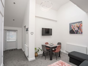 Cottage | 1 bedroom, individually decorated, individually furnished, free WiFi - Beeches Bach (Prestatyn)