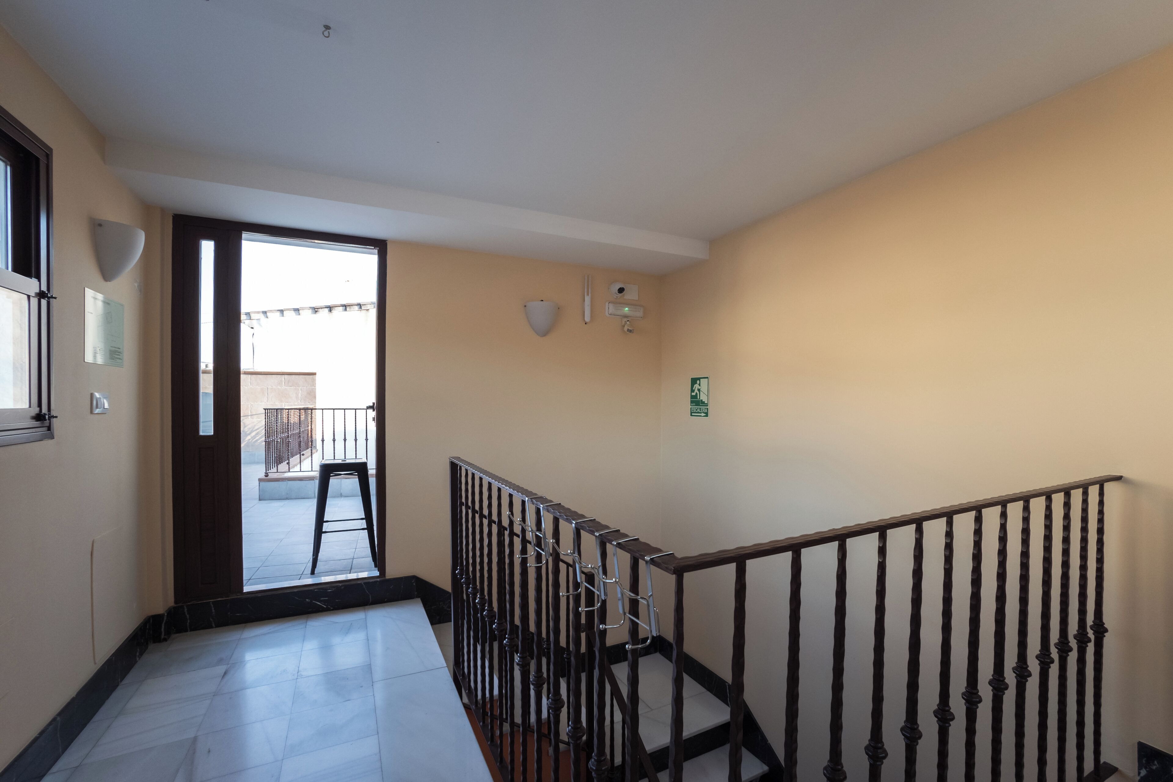 ฝ่ายต้อนรับ