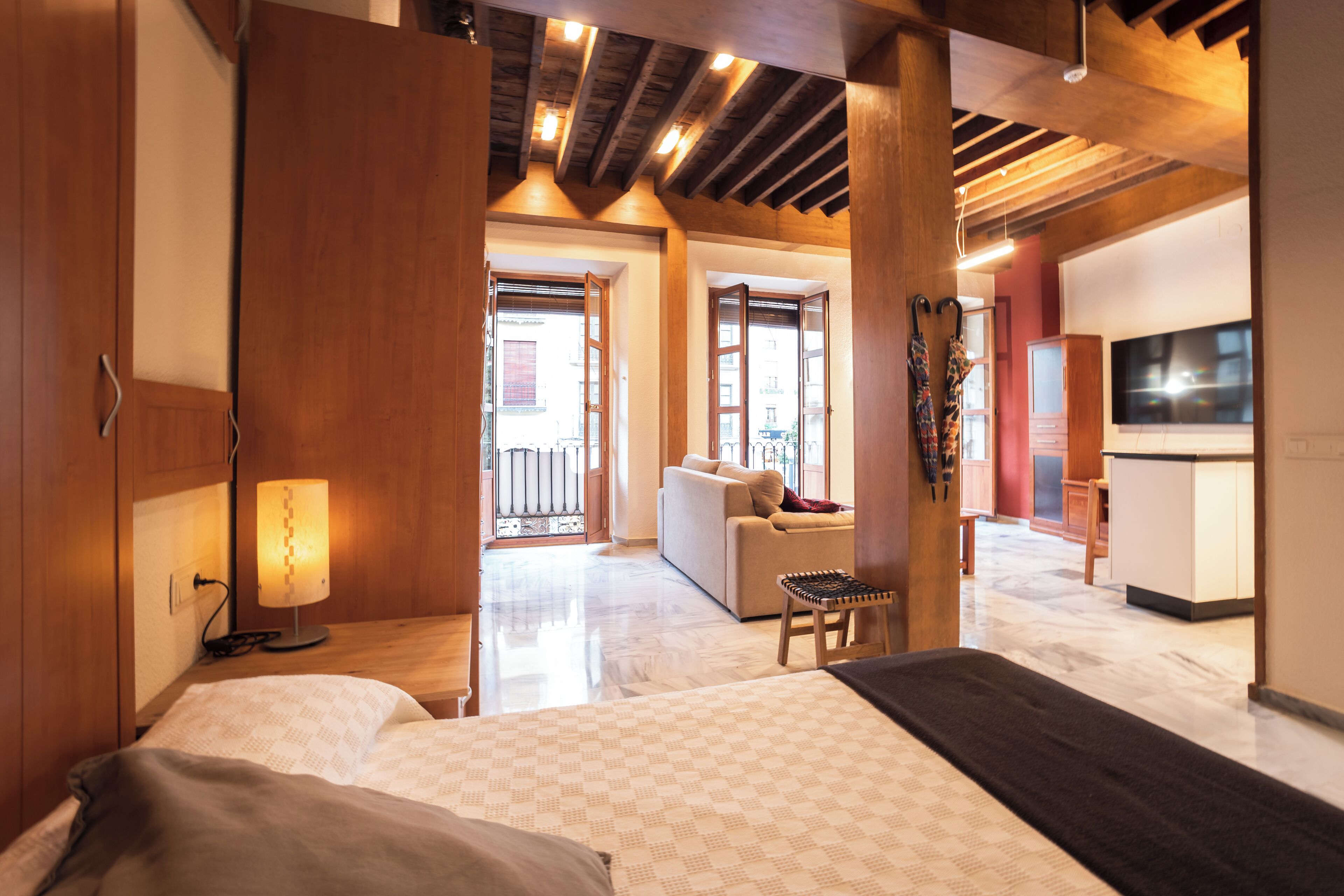 Romantische studio suite | Luxe beddengoed, donsdekens, geluiddichte muren, gratis wifi