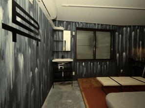 Habitació quàdruple bàsica | Wifi gratuïta i roba de llit 