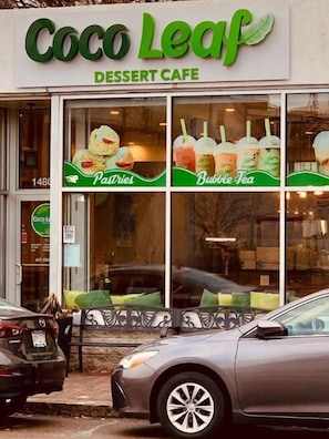 Third-party on-site parking