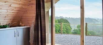 Mountain View - UK34179