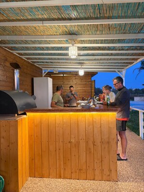 Bar (in der Unterkunft)