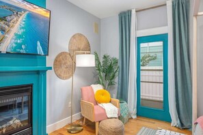 Smart TV, fireplace, video games, offices