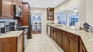 Hus (2709 SW 49th St) | Udendørsområde